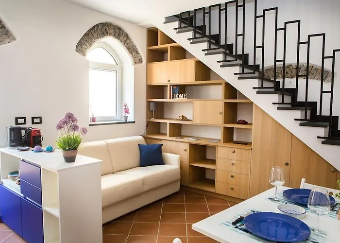 بيت للعطل La Casetta Antica Dimora Nel Centro Storico كيافاري