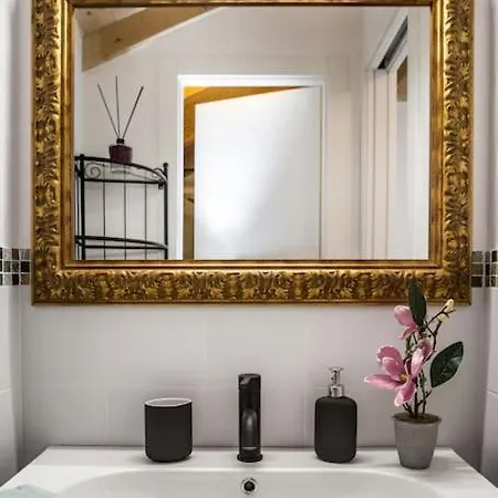 La Casetta Antica Dimora Nel Centro Storico * Chiavari